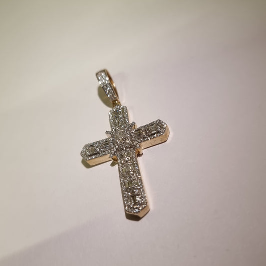 Single Line Centre Cross Pendant